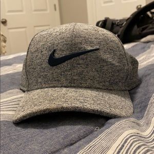 Nike golf hat